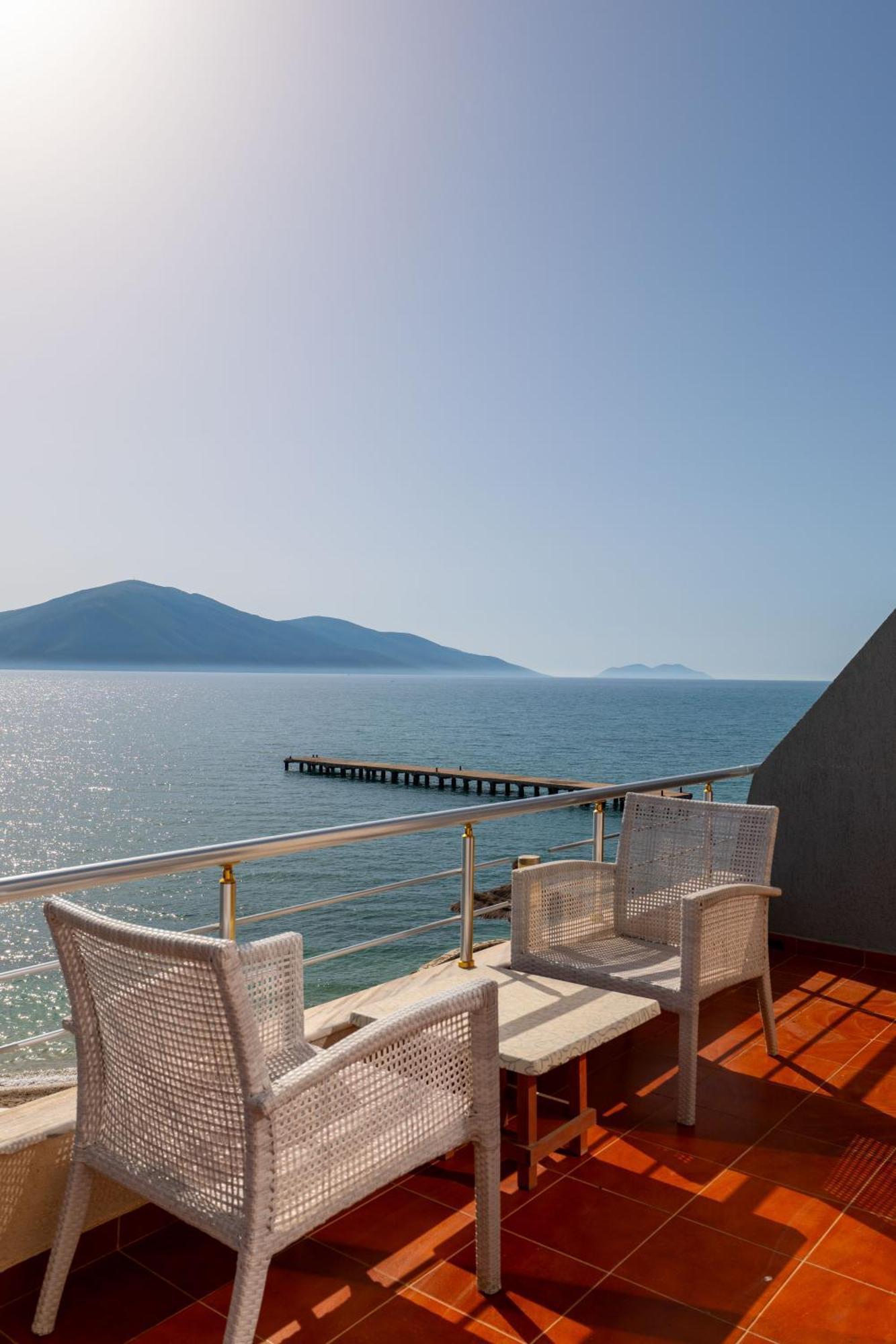 Grand Hotel Aita Vlore Exterior photo